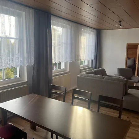 아파트 Gaestehaus - Zum Trompeter