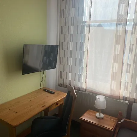 Gaestehaus - Zum Trompeter Apartment